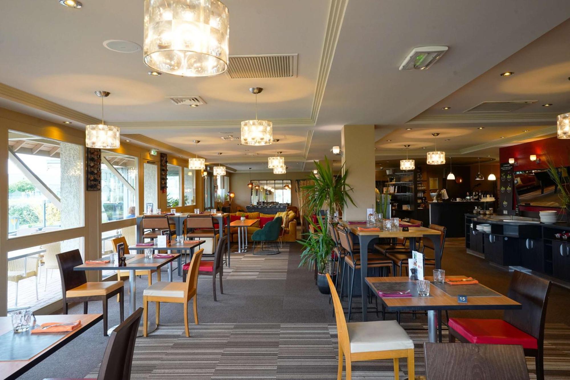 Best Western L'Atelier 117 Maubeuge Buitenkant foto